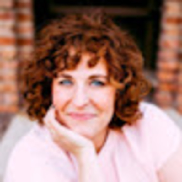 Meet your Posher, Addie - Picture 1 of 1